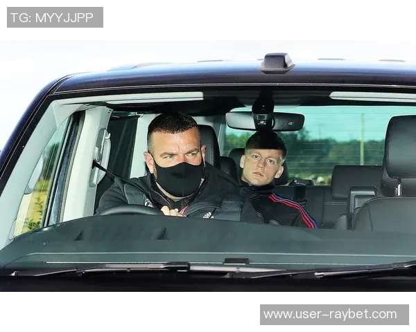 曼联宣布卡灵顿训练基地开放参观套票售价为100英镑 曼联宣布卡灵顿训练基地开放参观套票售价为100英镑