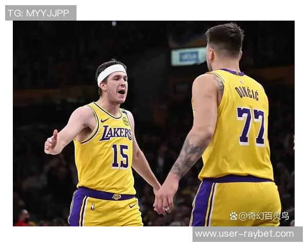 里夫斯创历史佳绩前五场场均30分10助成为第六人选 里夫斯创历史佳绩前五场场均30分10助成为第六人选